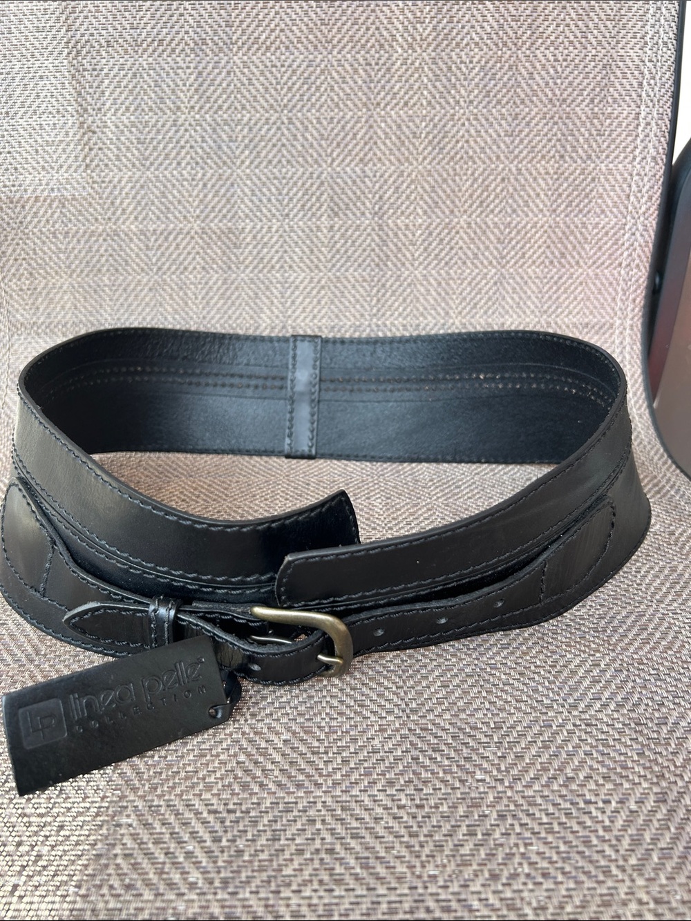 Linea Pelle Black Genuine Leather Wide Waist Belt with Brass Buckle Size Large